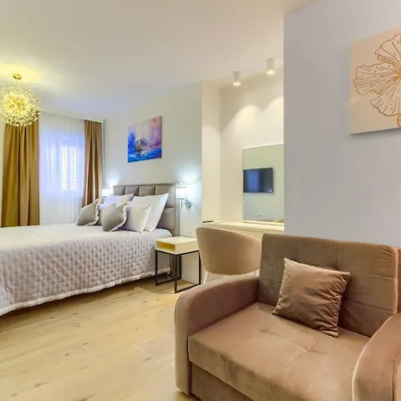 Bed & Breakfast Luxury Bed & Breakfast Irini, In The Heart Of Split
