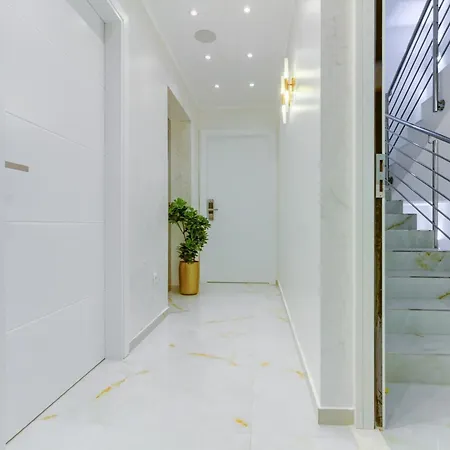 Luxury Bed & Breakfast Irini, In The Heart Of 4* Split