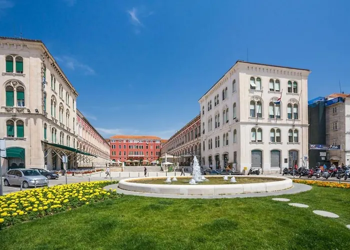 Luxury Bed & Breakfast Irini, In The Heart Of