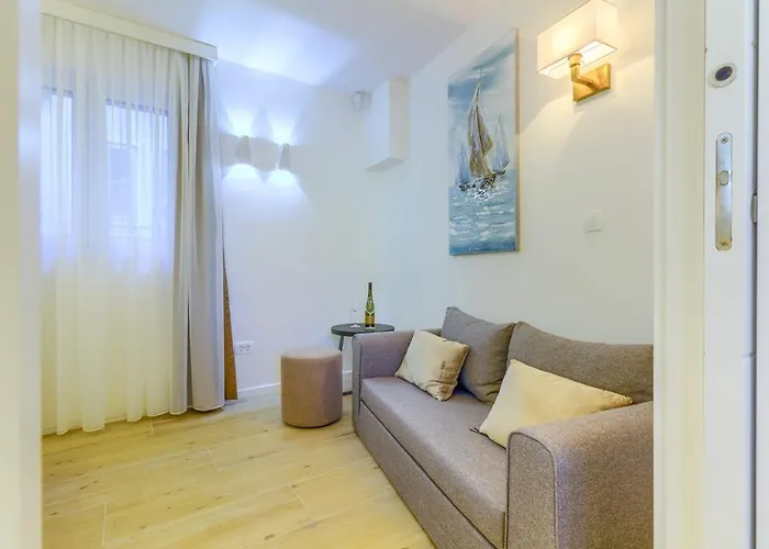 Luxury Bed & Breakfast Irini, In The Heart Of Bed & Breakfast Split