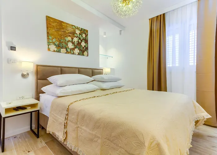 Luxury Bed & Breakfast Irini, In The Heart Of Bed & Breakfast