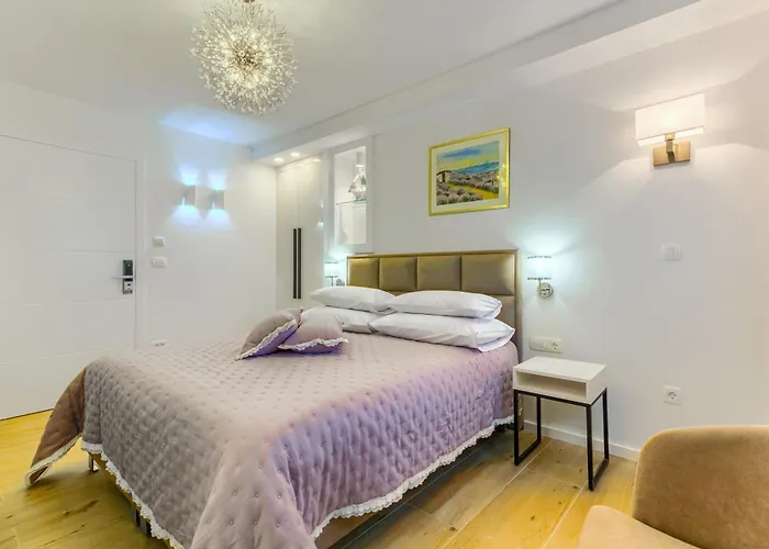 Luxury Bed & Breakfast Irini, In The Heart Of 4* Split