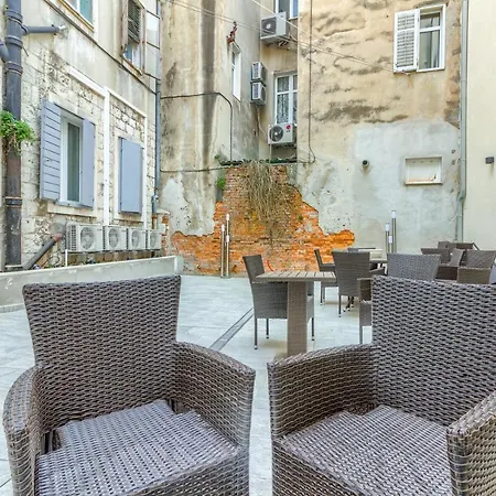 Luxury Bed & Breakfast Irini, In The Heart Of Split