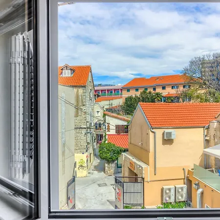 Luxury Bed & Breakfast Irini, In The Heart Of